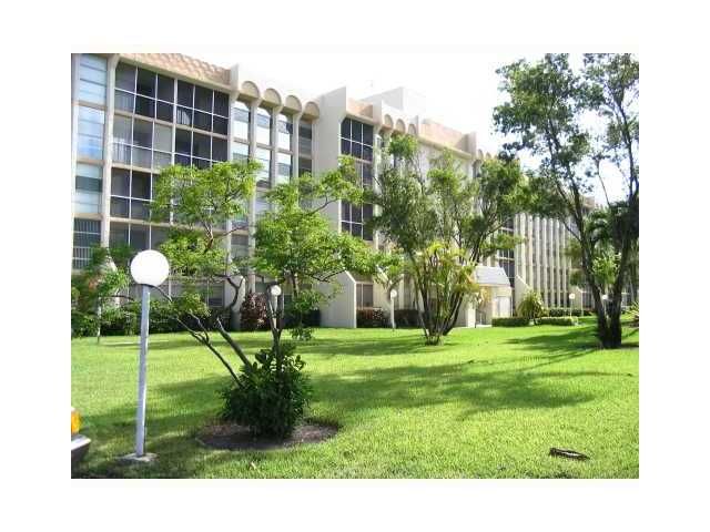 501 THREE ISLANDS BL # 519, Hallandale, FL 33009