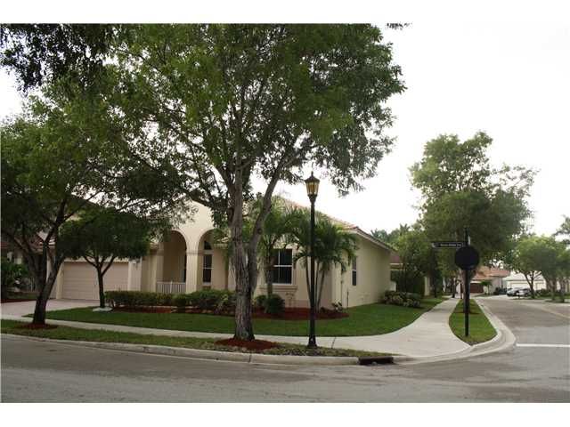 3673 HERON RIDGE LN, Fort Lauderdale, FL 33331