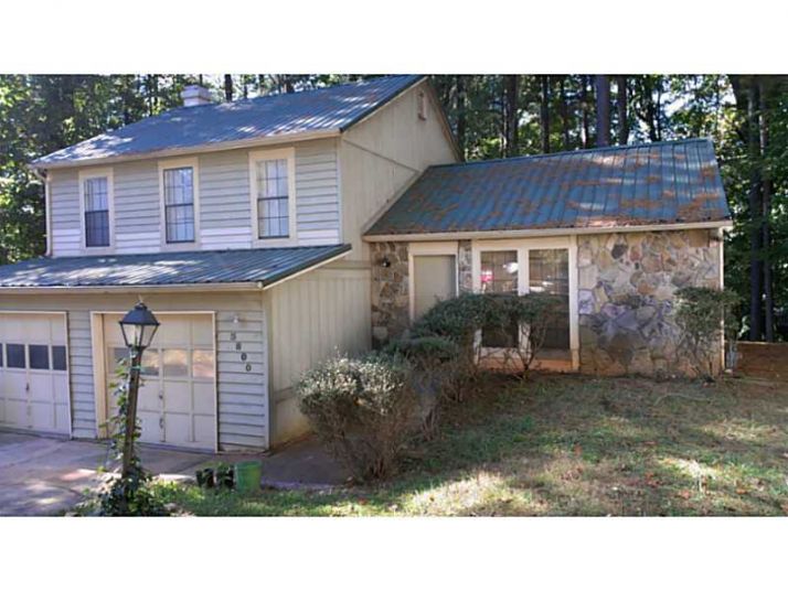 3800 W Wood Path, Stone Mountain, GA 30083