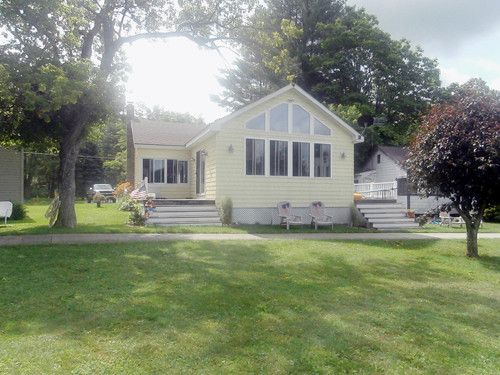 107 Neshobe Beach, Bomoseen, VT 05732