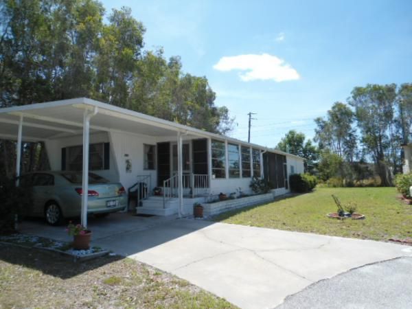 300 1st St. East, Nokomis, FL 34275