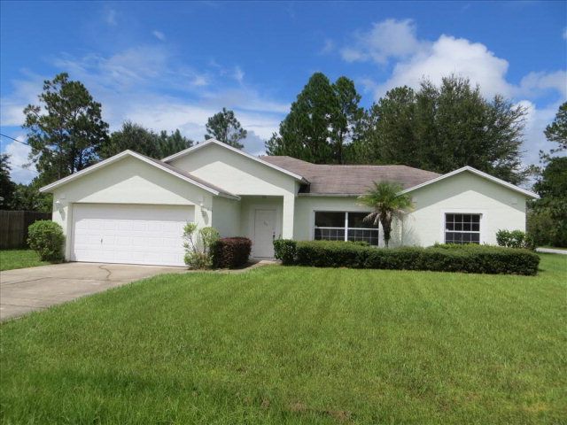 2 Seaside Ct, Palm Coast, FL 32164