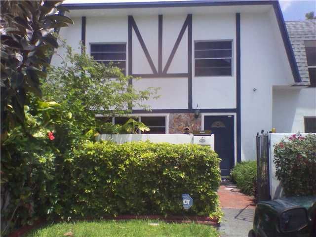 3900 SW 67TH TE # 110, Fort Lauderdale, FL 33314