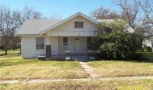 715 N 7th St Sanger, TX 76266