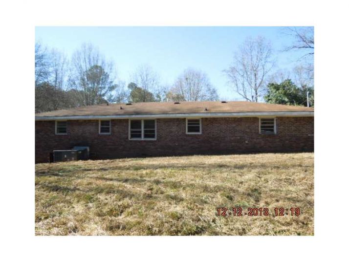 203 Briarwood Drive, Dallas, GA 30132