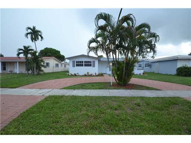 1730 N 54TH AV, Hollywood, FL 33021