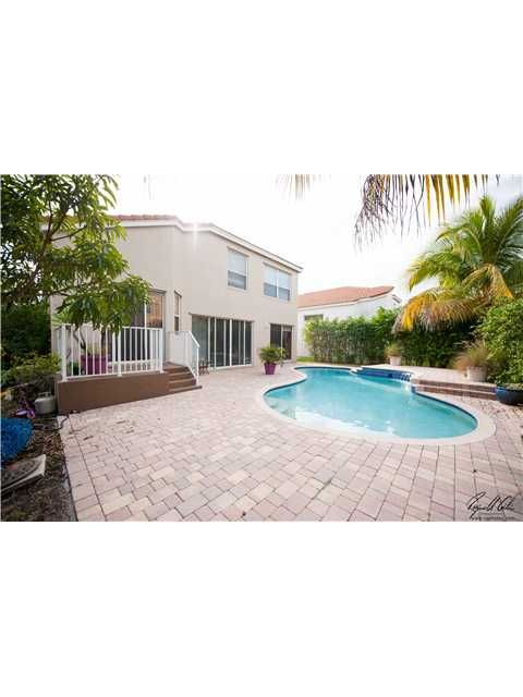 15667 SW 53RD ST, Hollywood, FL 33027