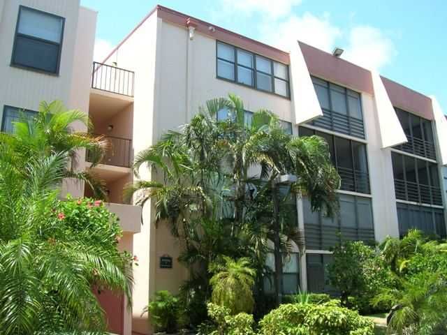 20401 NE 30 AV # 220-8, Miami, FL 33180