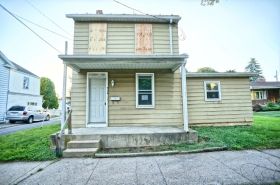 724 N Pitt St, Carlisle, PA 17013