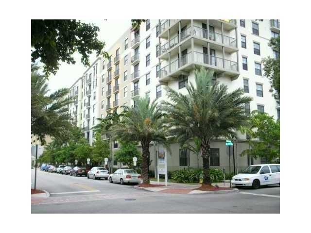 1919 VAN BUREN ST # 213, Hollywood, FL 33020