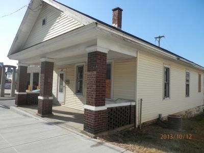 110 S 7th St, Cannelton, IN 47520