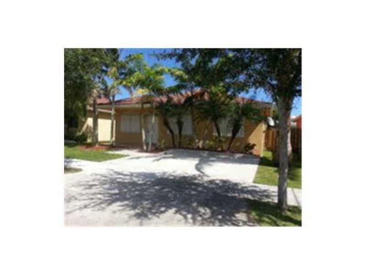 213 SW 15 PL, Homestead, FL 33030