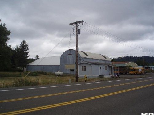 890-892 N 19th St, Philomath, OR 97370