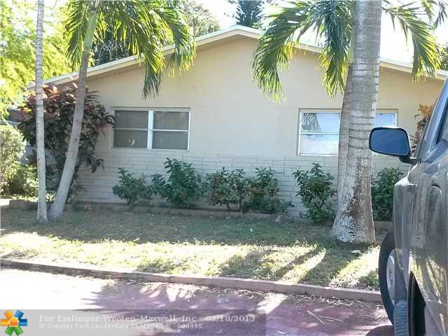 38 SE 11TH ST, Dania, FL 33004