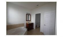 10835 NW 76 LN Miami, FL 33178