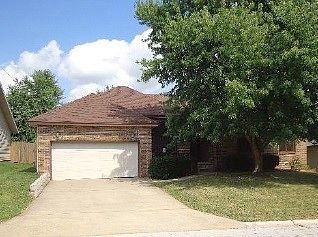 Hillcrest Ave, Nixa, MO 65714