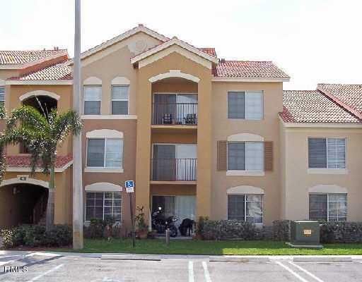 4200 San Marino Blvd Apt 302, West Palm Beach, FL 33409