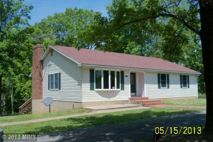 5376 Scottsville Rd, Jeffersonton, VA 22724