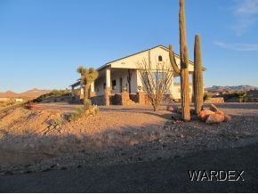 822 La Puerta Road, Bullhead City, AZ 86429