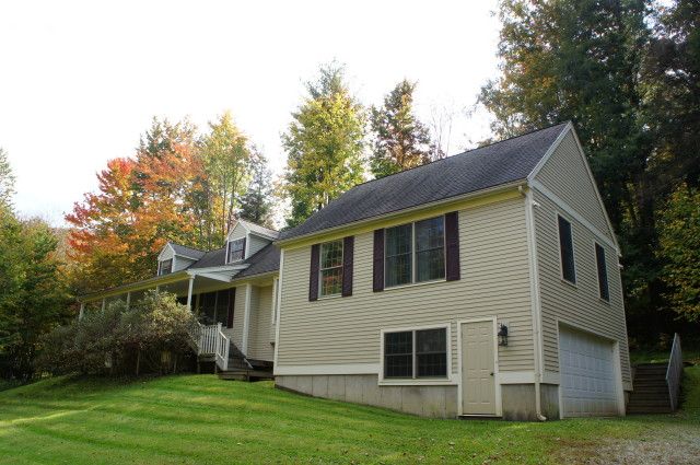 137 Stonefence Road, Richmond, VT 05477