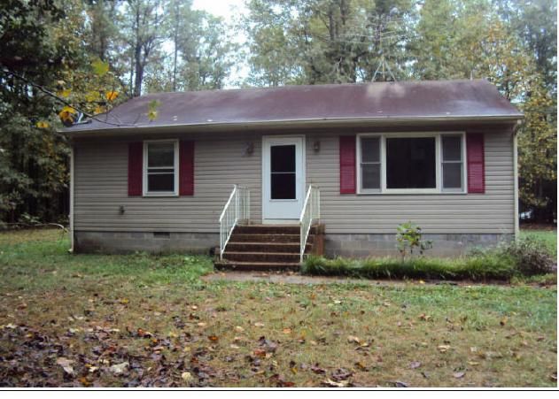 5251 Pine Fork Rd, Quinton, VA 23141