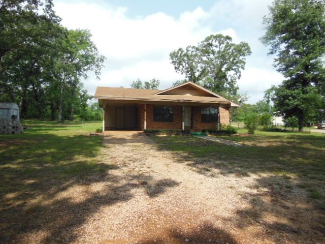 2255 County Road 1610, Crockett, TX 75835