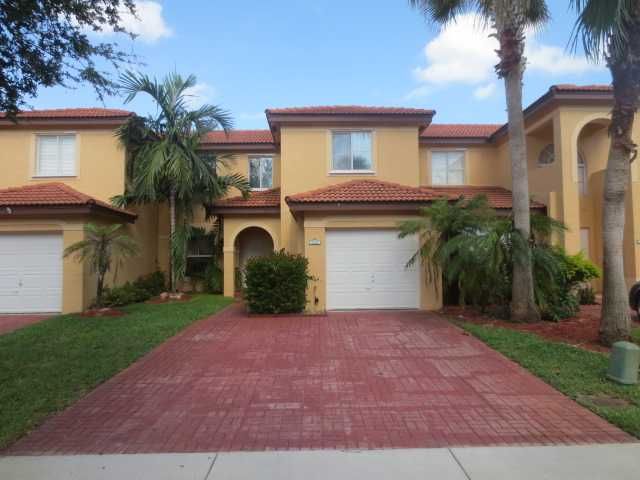 223 Maple Ter, Fort Lauderdale, FL 33325