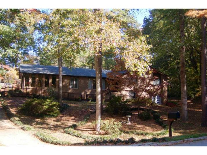 312 Creekwood Pass, Dallas, GA 30157