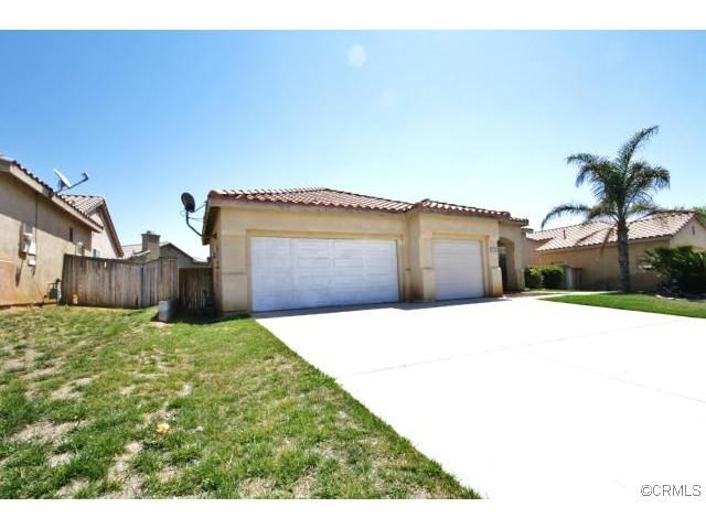 664 Dorothy Anna Dr, Banning, CA 92220