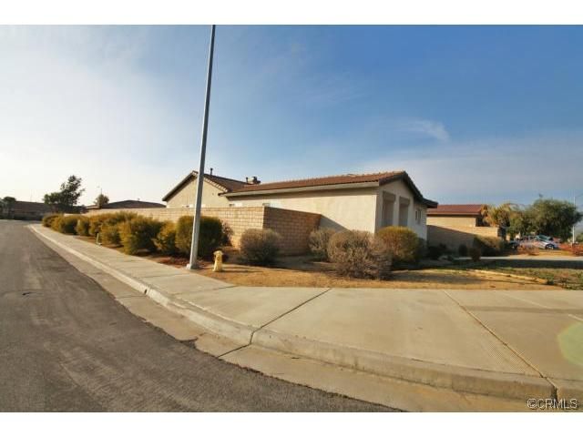 405 Omar St, Banning, CA 92220