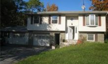 73 Hollow Rd Staatsburg, NY 12580