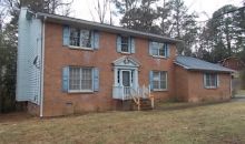 1052 Huntingdon Ct Stone Mountain, GA 30083