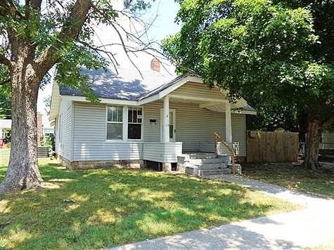 West St Louis St, Aurora, MO 65605