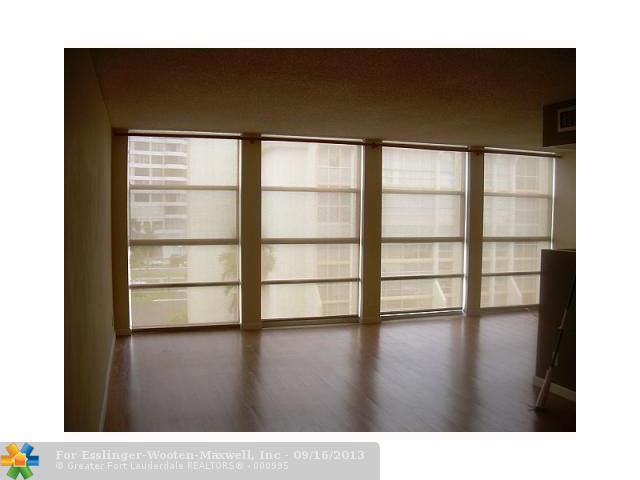 701 Three Islands Blvd # 407, Hallandale, FL 33009