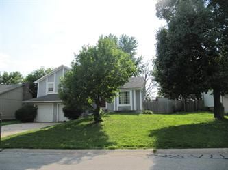 12335 Locust Circle, Olathe, KS 66062