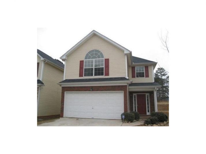 11215 Aliyah Drhampton, Hampton, GA 30228