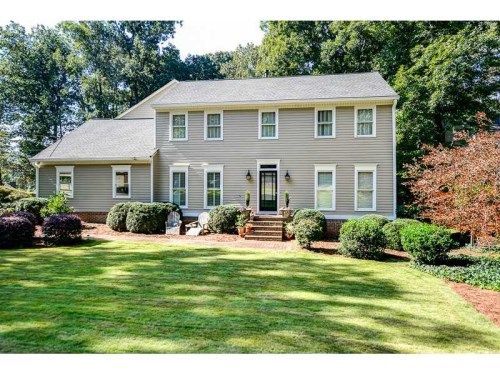 5114 Riverhill Road, Marietta, GA 30068