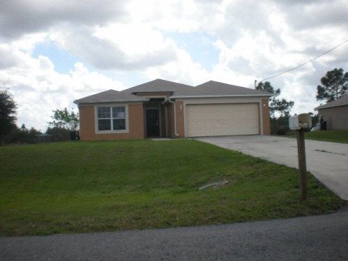 551 Windermere Dr, Lehigh Acres, FL 33971