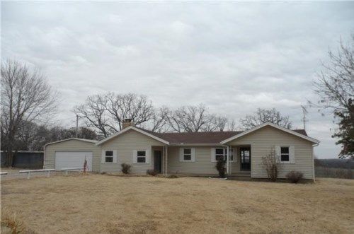 68 Hilltop Rd, Fairfax, OK 74637