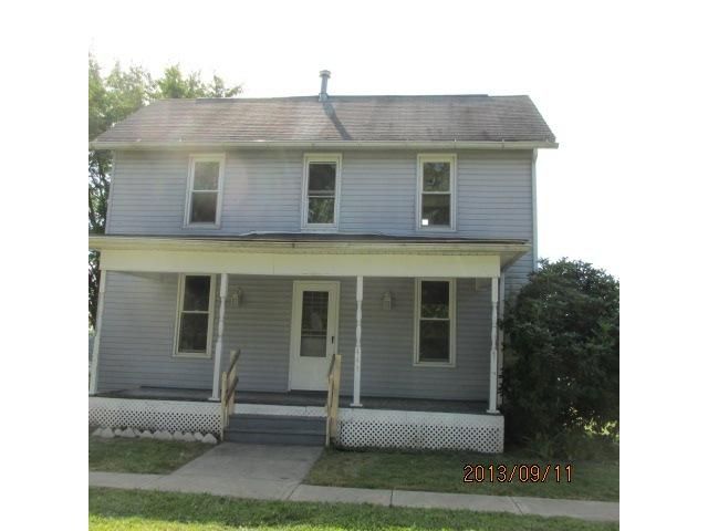 443 Carl St, Cumberland, OH 43732