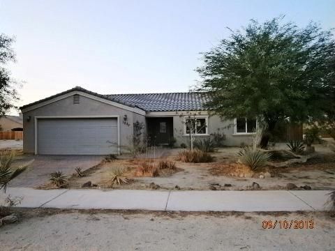 1230 Arctic Ave, Thermal, CA 92274