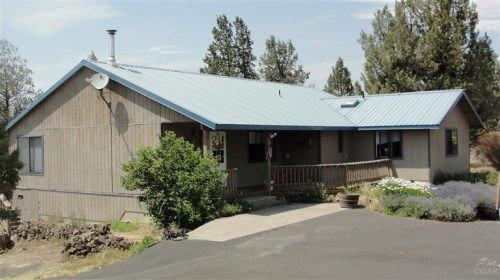 6741 Northwest 69th Pl, Redmond, OR 97756