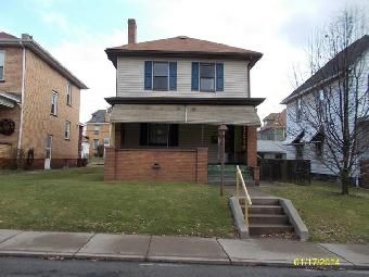 185 Clay St, Rochester, PA 15074