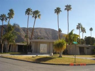 1325 E  Via Estrella, Palm Springs, CA 92264