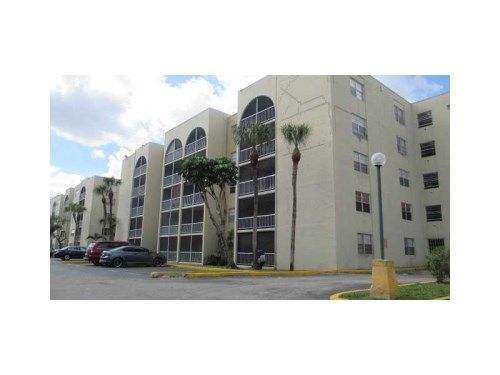 6980 NW 186 ST # 3-216, Hialeah, FL 33015