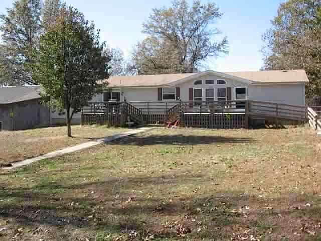 Ne 851 Road, Clinton, MO 64735