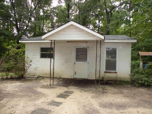 509 Lake Crystal Dr, Waynesboro, GA 30830