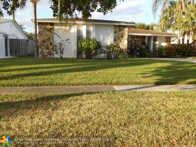 311 SE 5TH ST, Dania, FL 33004