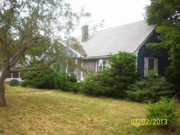 45 Mill St, Dudley, MA 01571