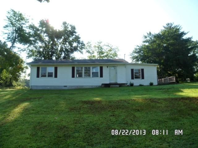 82 Old Highway 43 S, Summertown, TN 38483